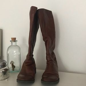 Enzo Angiolini riding boots
